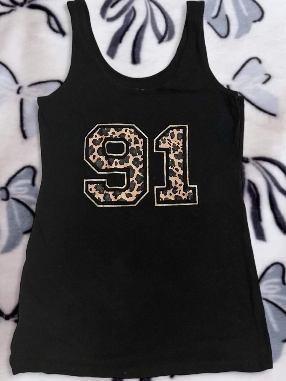 No Boundaries Black Tank Top with Leopard '91' Graphic